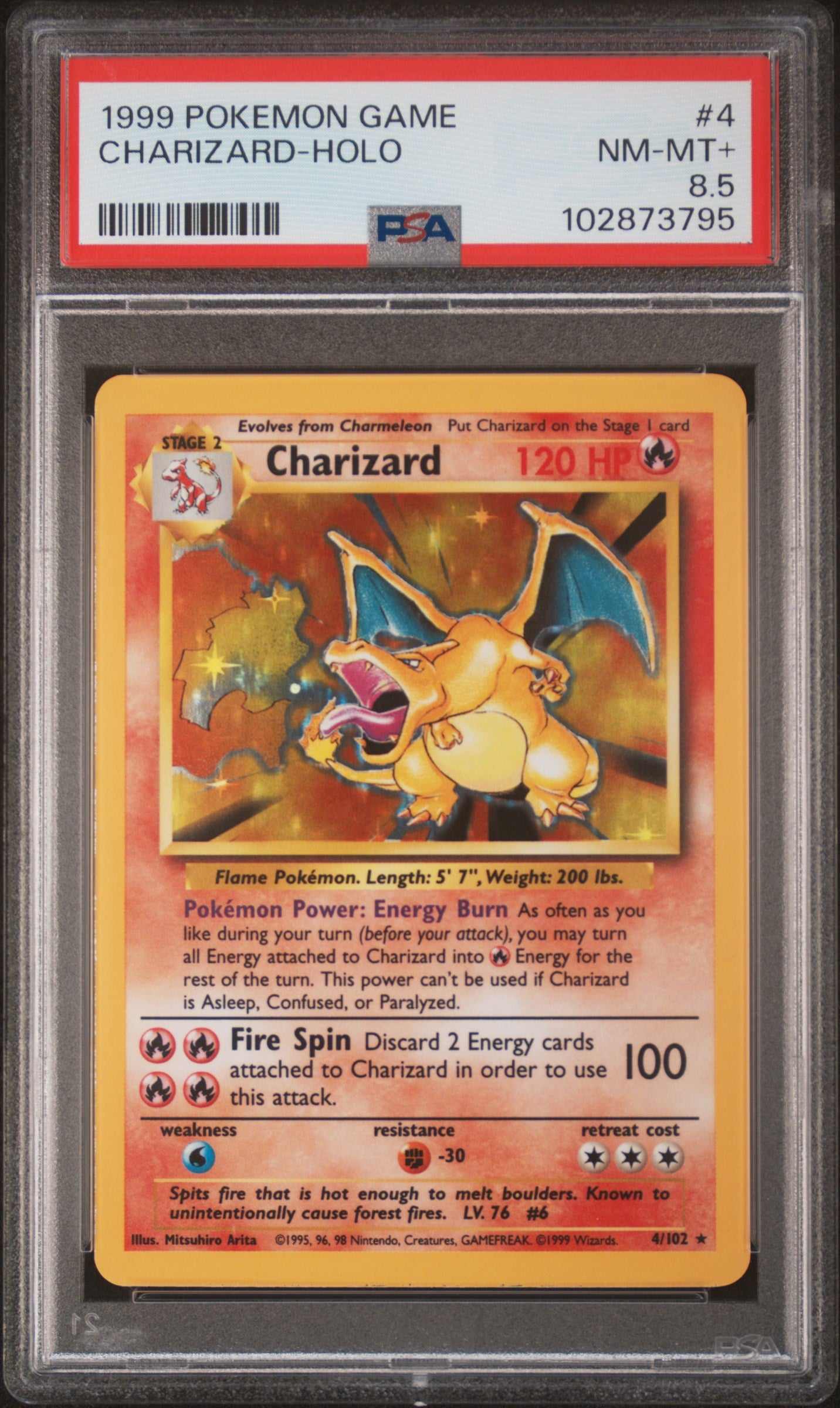 CHARIZARD-HOLO